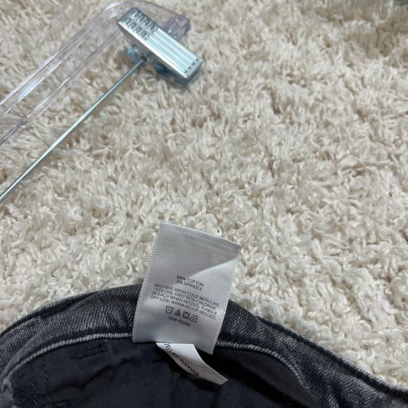 Express Size 4 Gray Black Acid Wash Mid Rise Shortie Denim Shorts - Picture 5 of 5